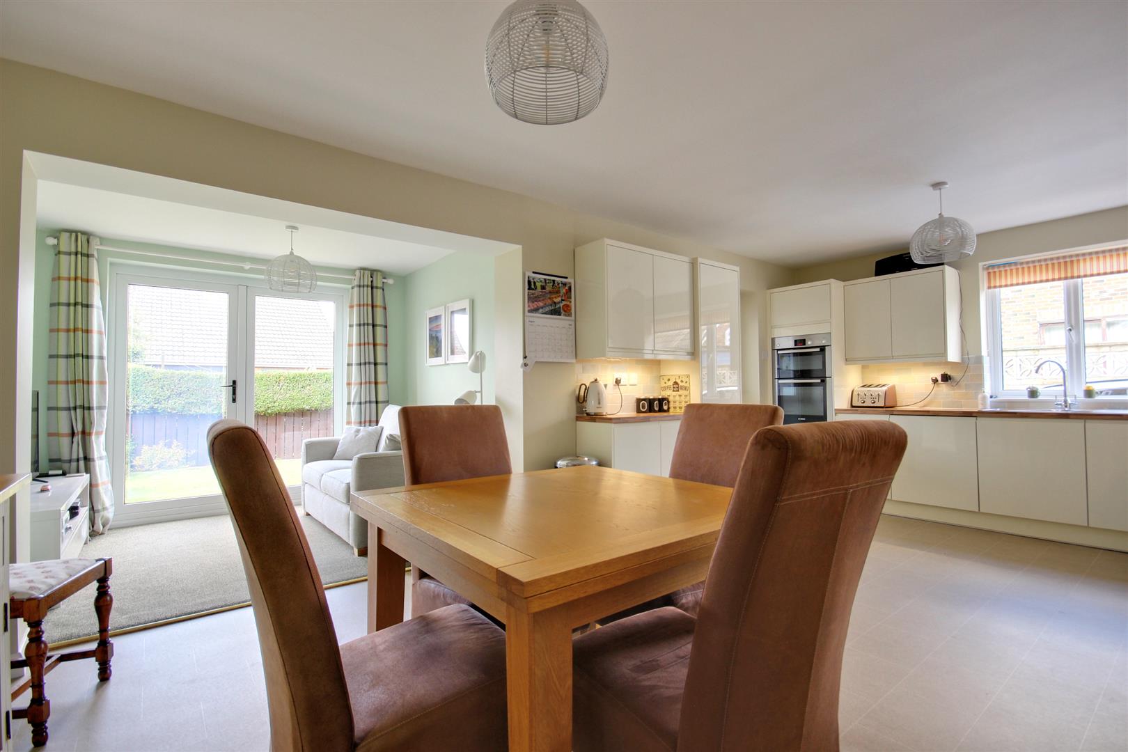 Barley Gate, Leven